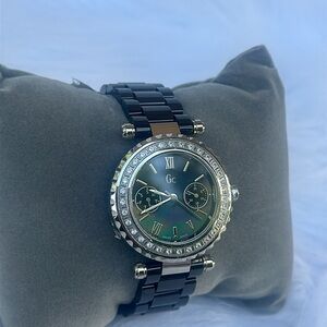 New GUESS Gc Ladies Chronograph Diamond set Ceramic Bracelet watch